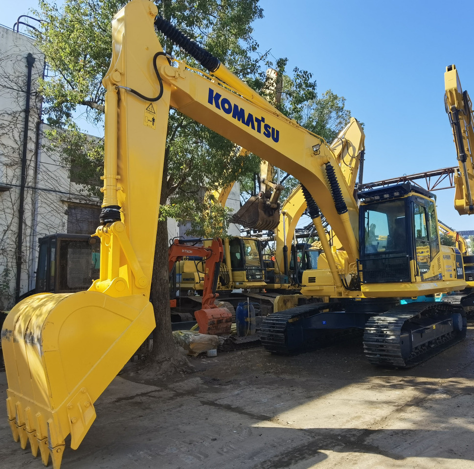 Komatsu PC200-8 Excavator - Beltegraver: bilde 3 Komatsu PC200-8 Excavator - Beltegraver: bilde 3