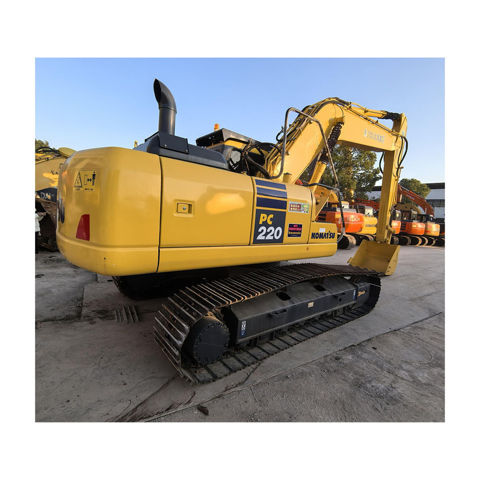 Komatsu PC220-7 - Beltegraver: bilde 3 Komatsu PC220-7 - Beltegraver: bilde 3