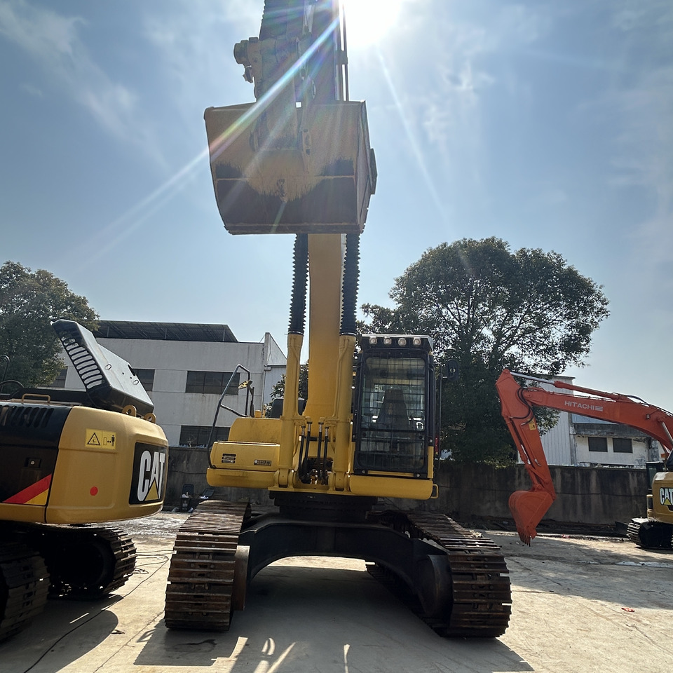 Komatsu PC400 -8 - Beltegraver: bilde 4 Komatsu PC400 -8 - Beltegraver: bilde 4
