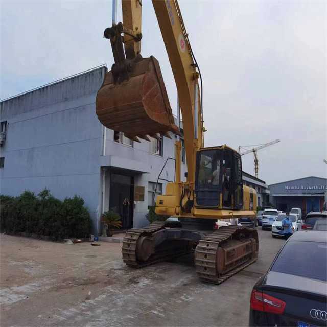 Komatsu PC450 -8 - Beltegraver: bilde 3 Komatsu PC450 -8 - Beltegraver: bilde 3
