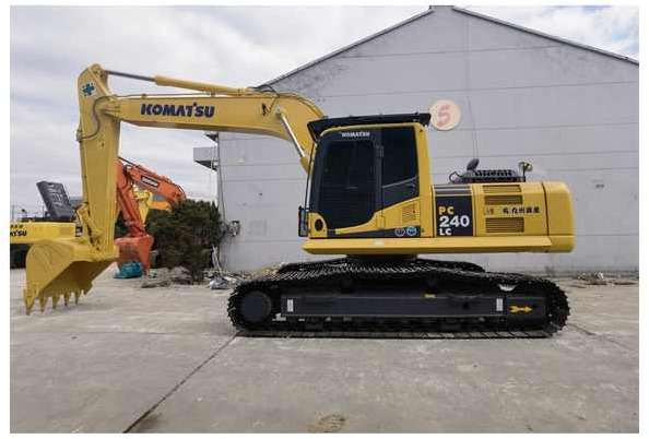 Original Japan pc240 second hand excavator high quality used excavator Japan Komatsu PC240LC-8 for sale - Beltegraver: bilde 1 Original Japan pc240 second hand excavator high quality used excavator Japan Komatsu PC240LC-8 for sale - Beltegraver: bilde 1
