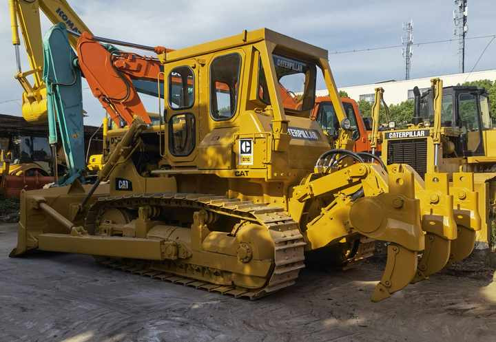 Second Hand good condition and high quality cat d7g bulldozer caterpillar used Bulldozer cat D7g for sale - Bulldozer: bilde 2 Second Hand good condition and high quality cat d7g bulldozer caterpillar used Bulldozer cat D7g for sale - Bulldozer: bilde 2