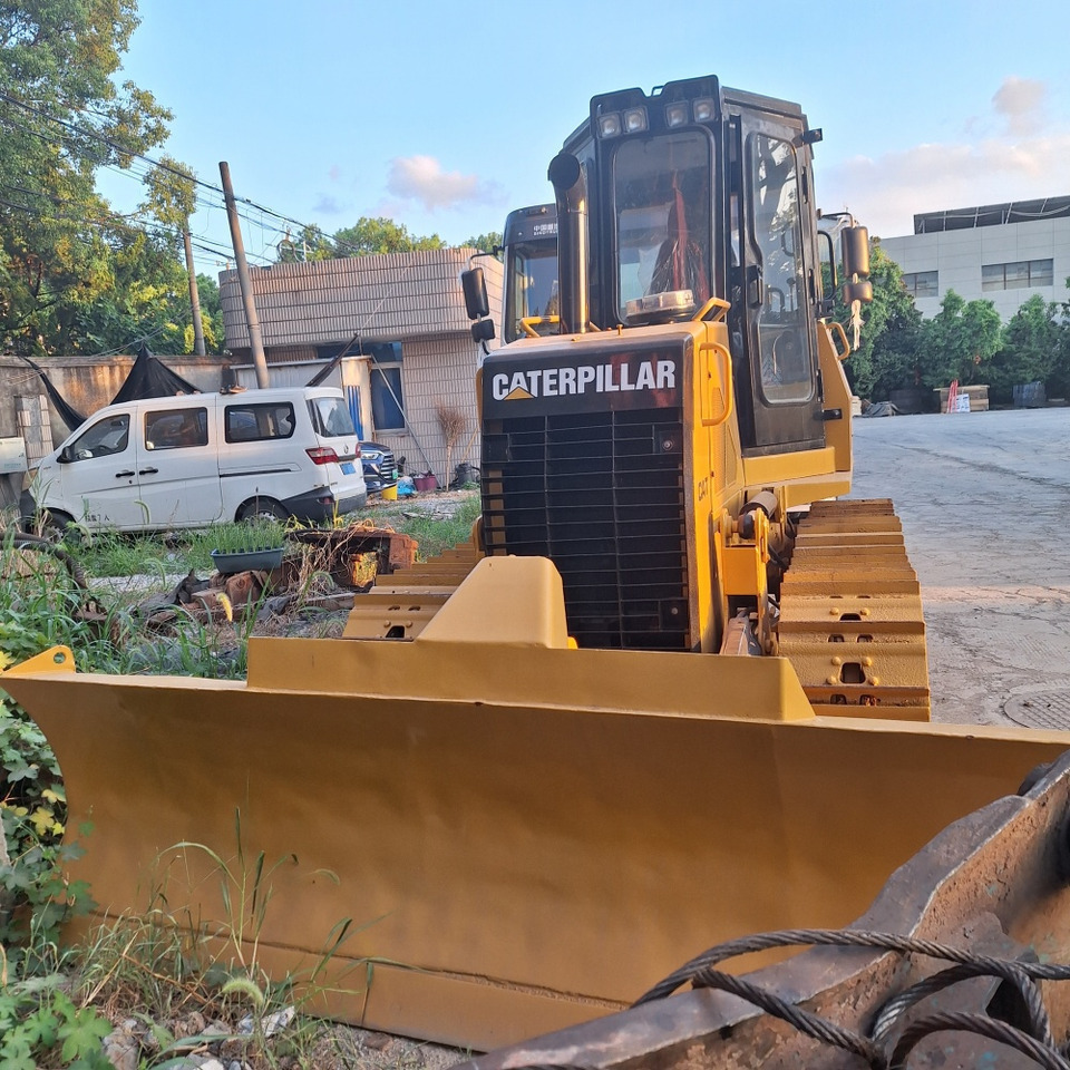 Used caterpillar cat D5k bulldozer - Bulldozer: bilde 2 Used caterpillar cat D5k bulldozer - Bulldozer: bilde 2