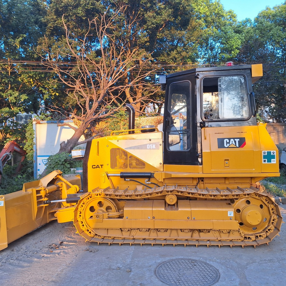 Used caterpillar cat D5k bulldozer - Bulldozer: bilde 5 Used caterpillar cat D5k bulldozer - Bulldozer: bilde 5