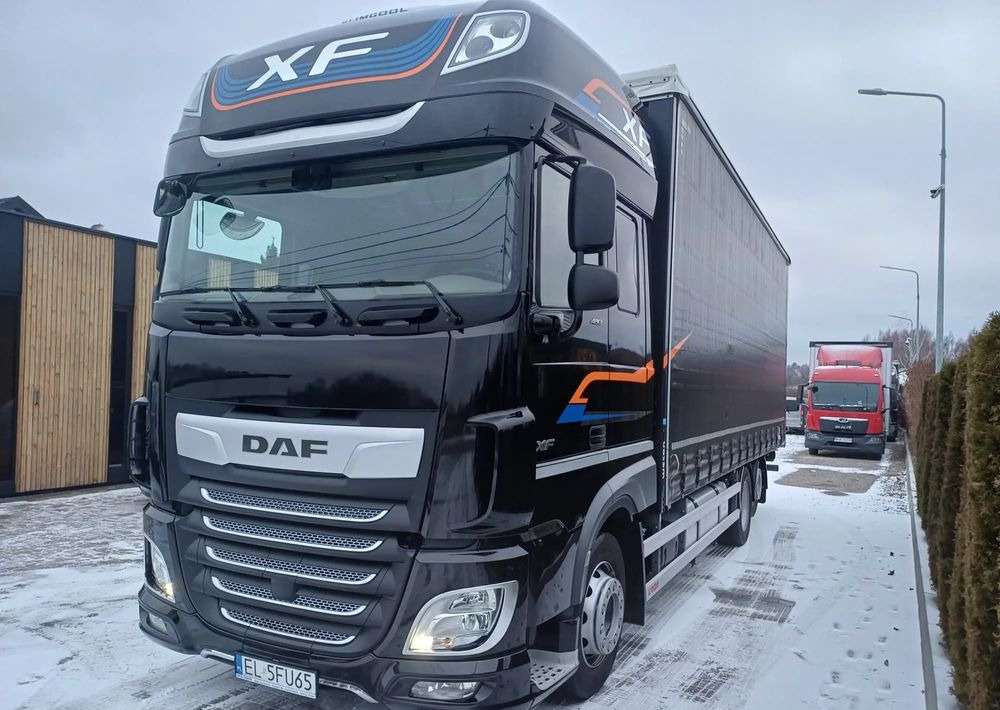 DAF XF 480 SUPER SPACE CAB KLIMATYZACJA POSTOJOWA SSC / ACC /EURO 6 - Kapellbil: bilde 4 DAF XF 480 SUPER SPACE CAB KLIMATYZACJA POSTOJOWA SSC / ACC /EURO 6 - Kapellbil: bilde 4