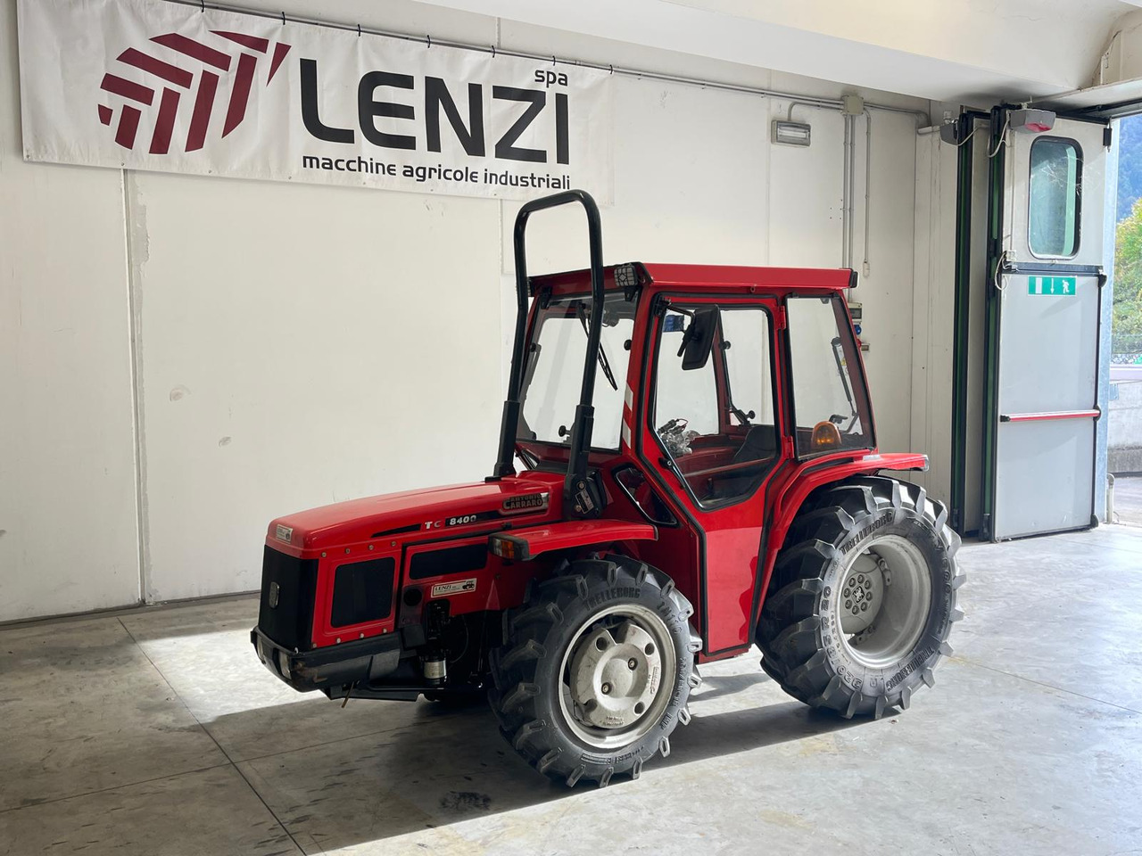 ANTONIO CARRARO TC 8400 F - Traktor: bilde 2 ANTONIO CARRARO TC 8400 F - Traktor: bilde 2