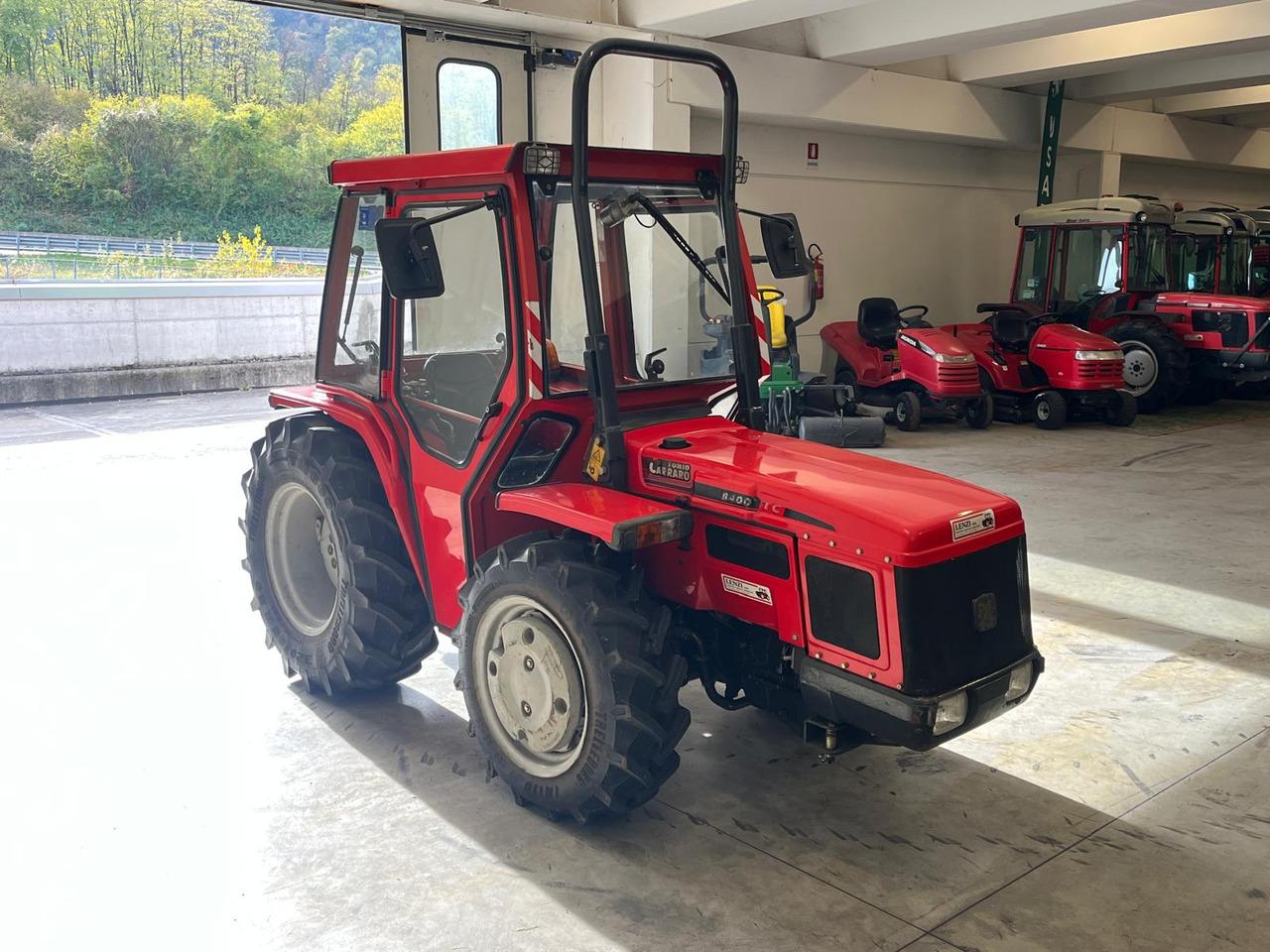 ANTONIO CARRARO TC 8400 F - Traktor: bilde 4 ANTONIO CARRARO TC 8400 F - Traktor: bilde 4