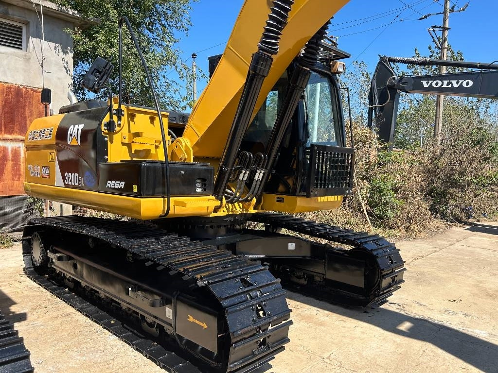CAT 320D2L - Beltegraver: bilde 2 CAT 320D2L - Beltegraver: bilde 2
