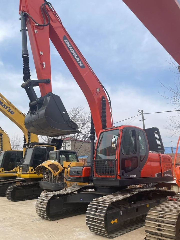 Doosan DX 225 LC - Beltegraver: bilde 1 Doosan DX 225 LC - Beltegraver: bilde 1