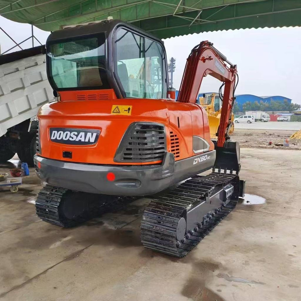 Doosan DX 60 - Minigraver: bilde 1 Doosan DX 60 - Minigraver: bilde 1