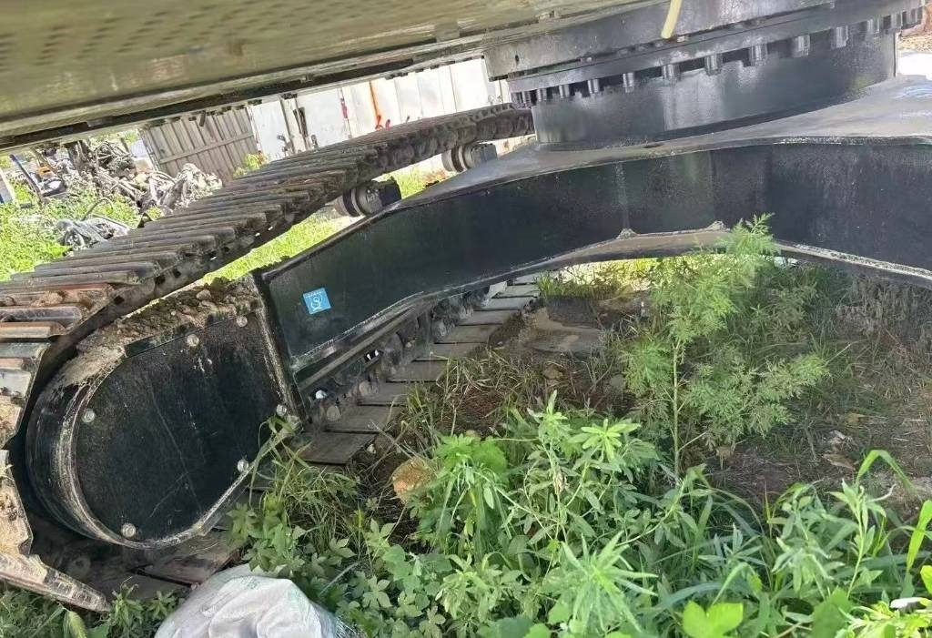 Hitachi 250 - Beltegraver: bilde 4 Hitachi 250 - Beltegraver: bilde 4