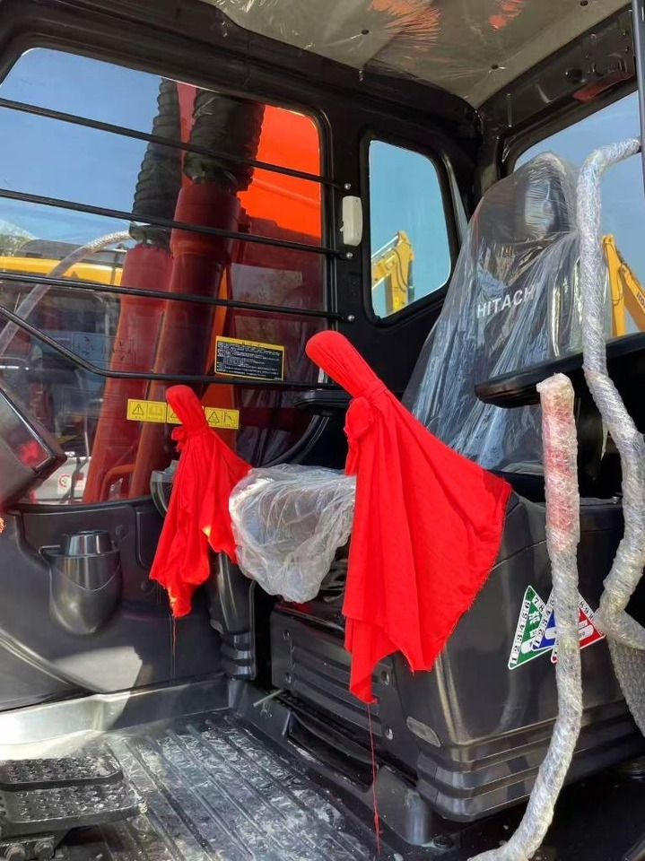 Hitachi ZX 120 - Beltegraver: bilde 4 Hitachi ZX 120 - Beltegraver: bilde 4