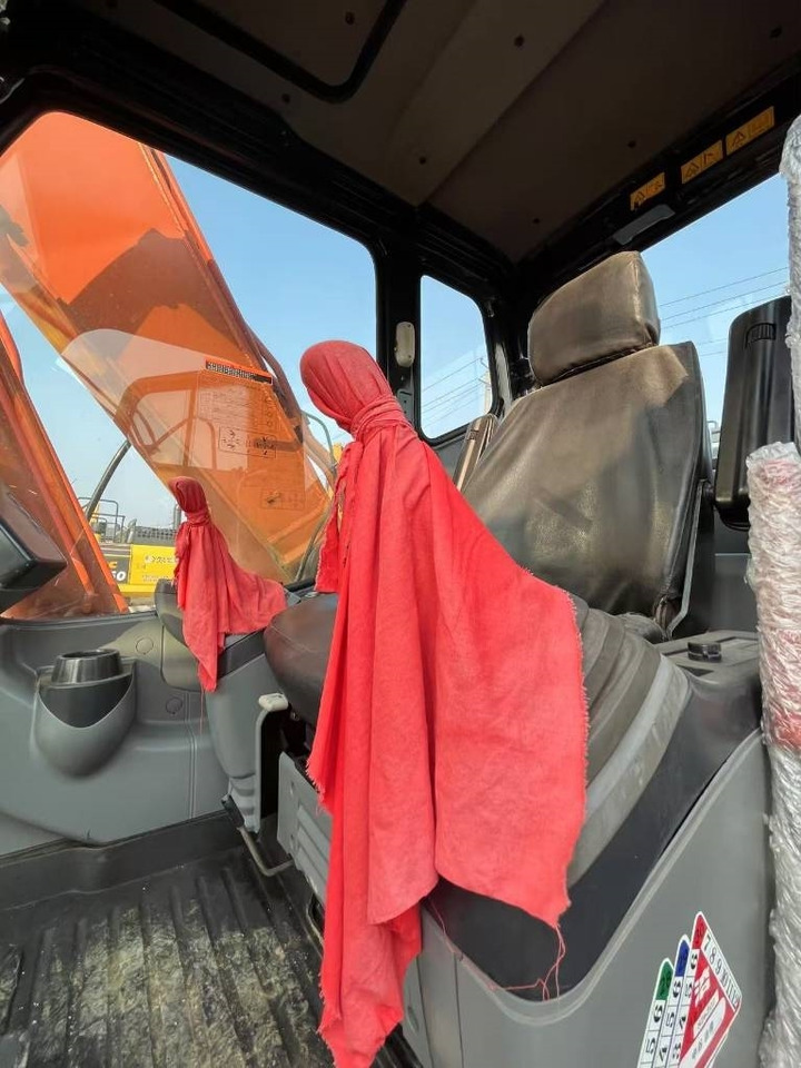 Hitachi ZX 160 - Beltegraver: bilde 3 Hitachi ZX 160 - Beltegraver: bilde 3