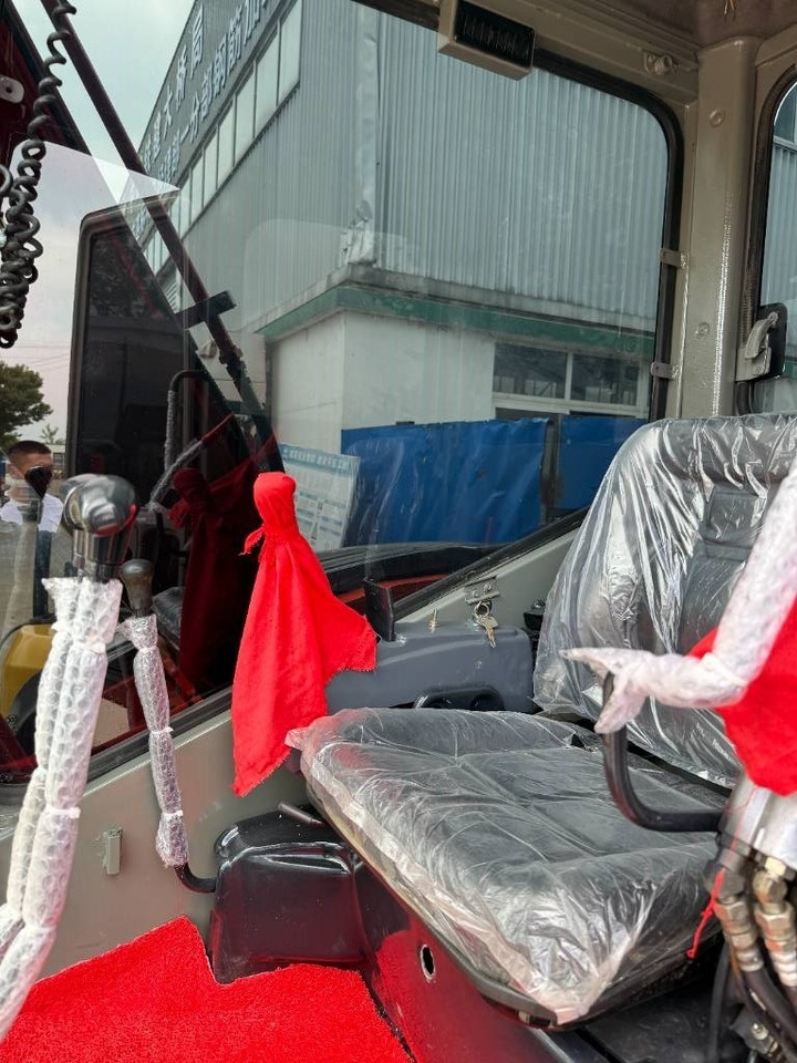 Hitachi ZX 55 - Minigraver: bilde 5 Hitachi ZX 55 - Minigraver: bilde 5