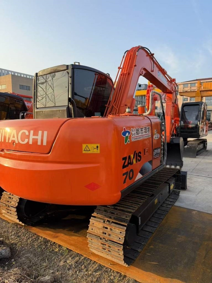Hitachi Zaxis 70 - Beltegraver: bilde 2 Hitachi Zaxis 70 - Beltegraver: bilde 2