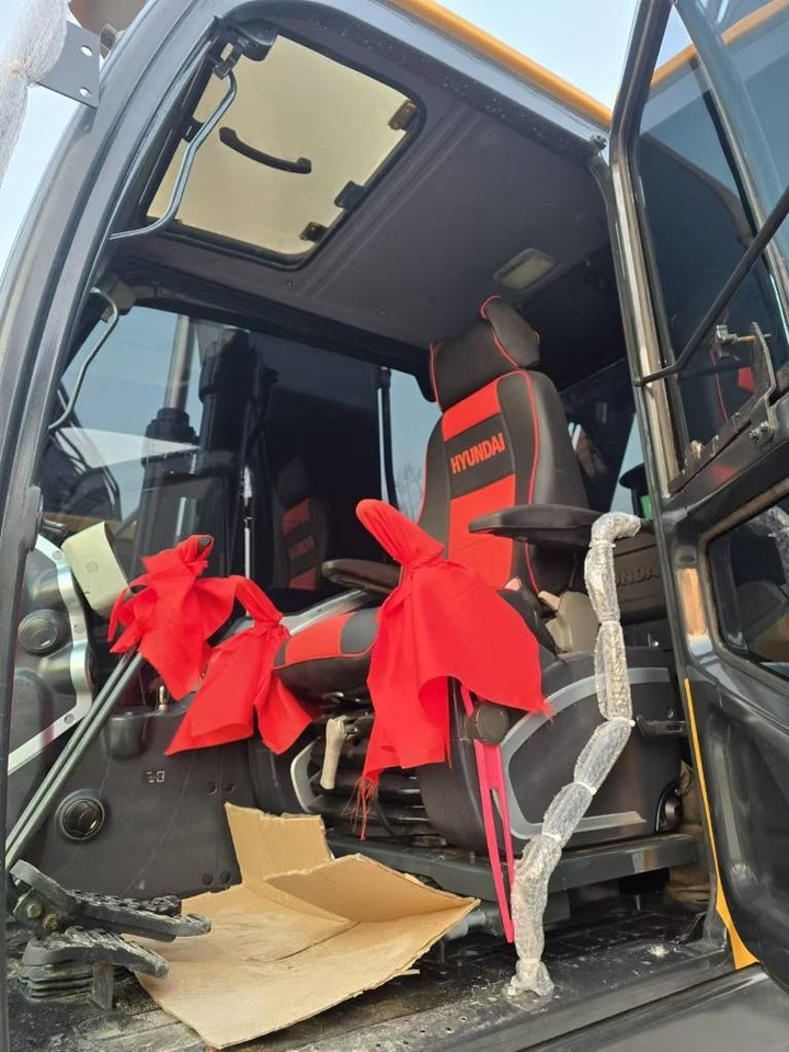 Hyundai 220LC-9S - Beltegraver: bilde 5 Hyundai 220LC-9S - Beltegraver: bilde 5