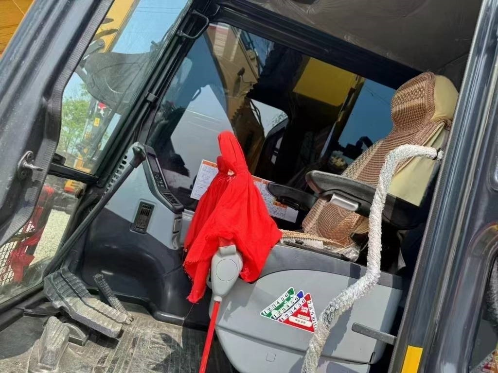 Komatsu PC 130 - Beltegraver: bilde 3 Komatsu PC 130 - Beltegraver: bilde 3