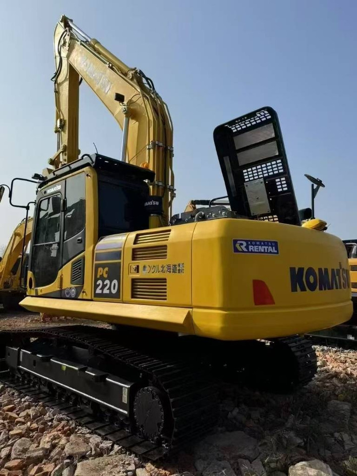 Komatsu PC 220-8 - Beltegraver: bilde 1 Komatsu PC 220-8 - Beltegraver: bilde 1