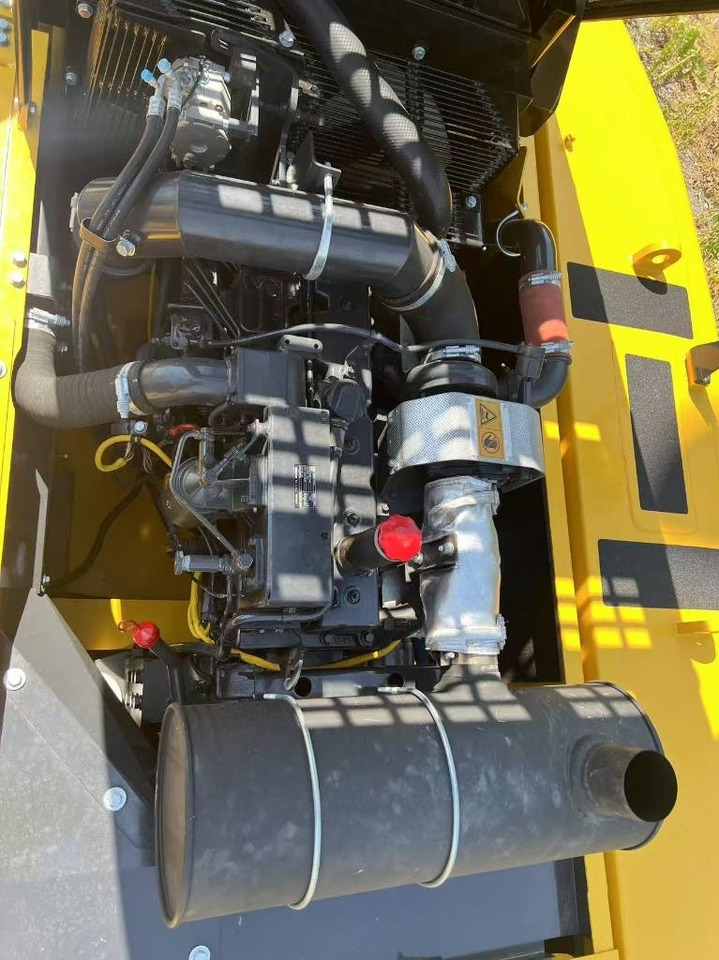 Komatsu PC 300  - Beltegraver: bilde 3 Komatsu PC 300  - Beltegraver: bilde 3