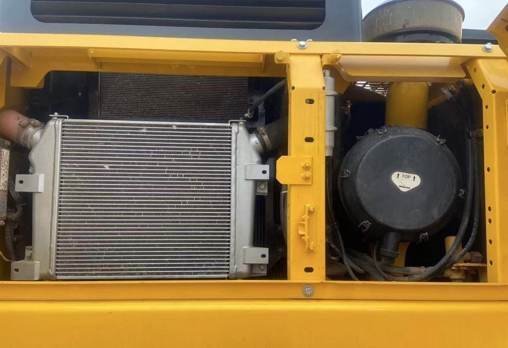 Komatsu PC 400 - Beltegraver: bilde 2 Komatsu PC 400 - Beltegraver: bilde 2