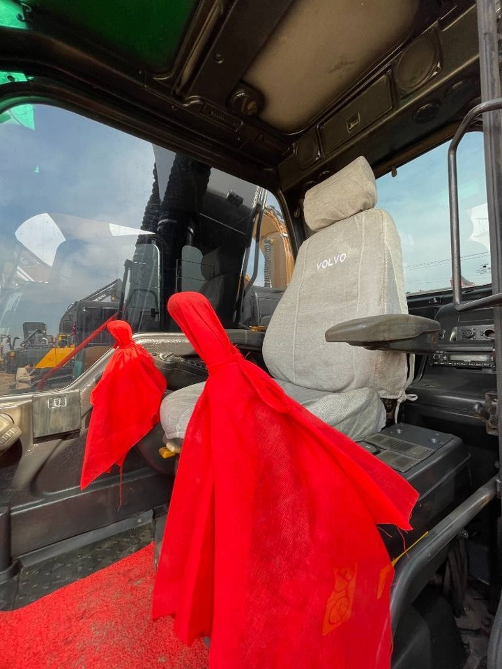 Volvo EC 140 - Beltegraver: bilde 4 Volvo EC 140 - Beltegraver: bilde 4