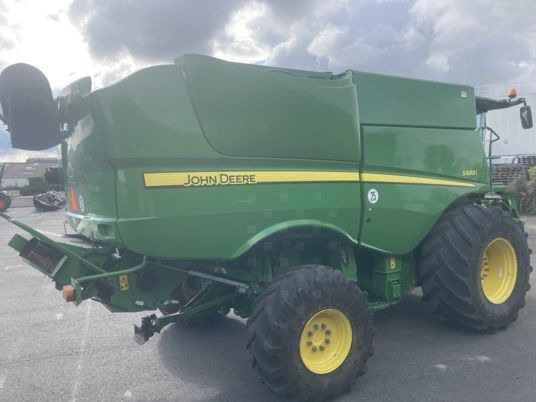 John Deere S680 - Skurtresker: bilde 3 John Deere S680 - Skurtresker: bilde 3