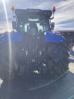 New Holland T7.210 - Traktor: bilde 4 New Holland T7.210 - Traktor: bilde 4