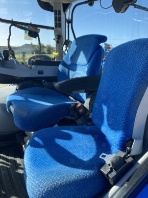 New Holland T7.210 - Traktor: bilde 5 New Holland T7.210 - Traktor: bilde 5