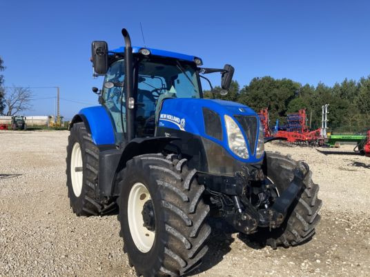 New Holland T7.210 - Traktor: bilde 3 New Holland T7.210 - Traktor: bilde 3