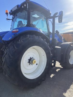 New Holland T7.210 - Traktor: bilde 3 New Holland T7.210 - Traktor: bilde 3