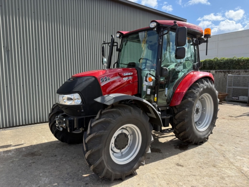 Case IH Farmall 55 A - Traktor: bilde 2 Case IH Farmall 55 A - Traktor: bilde 2