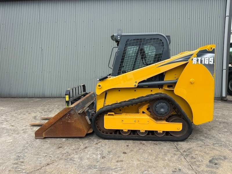 Gehl RT165 - Beltelaster: bilde 1 Gehl RT165 - Beltelaster: bilde 1