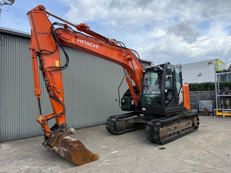 Hitachi ZX 135 US-5B - Beltegraver: bilde 4 Hitachi ZX 135 US-5B - Beltegraver: bilde 4