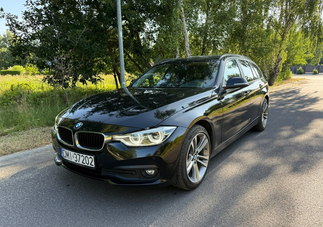 BMW SERIA 3 V (F30/F31/F34) BMW SERIA 3 318d 150KM Automat SportLine*AdaptiveLed*Navi*Półskóra*SerwisBMW* FV - Stasjonsvogn: bilde 1 BMW SERIA 3 V (F30/F31/F34) BMW SERIA 3 318d 150KM Automat SportLine*AdaptiveLed*Navi*Półskóra*SerwisBMW* FV - Stasjonsvogn: bilde 1