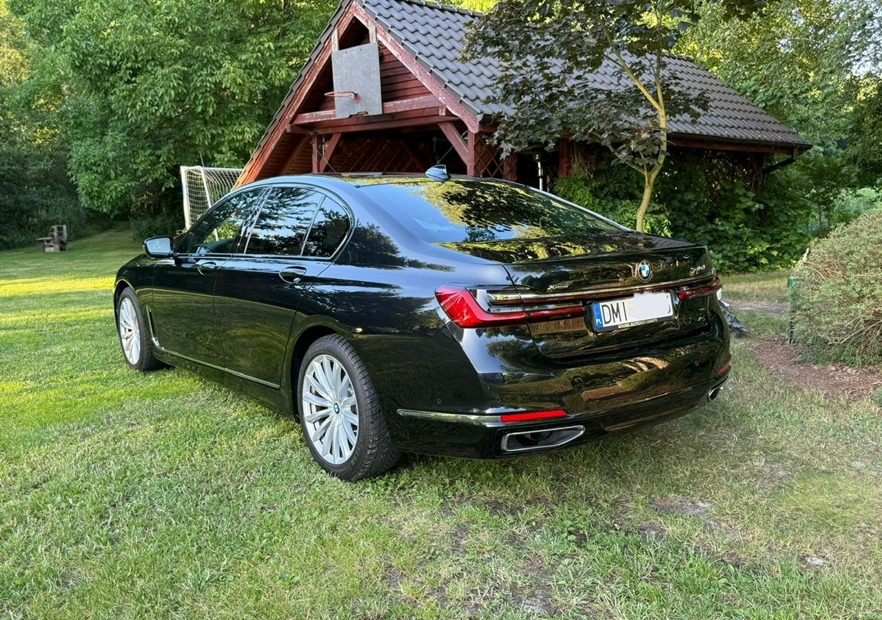 BMW SERIA 7 II (G11/G12) BMW SERIA 7 740d Xdrive 340KM Luxury+Exclusive Masaże Adaptiv Oś Lasery 2022 FV2 - Sedan: bilde 5 BMW SERIA 7 II (G11/G12) BMW SERIA 7 740d Xdrive 340KM Luxury+Exclusive Masaże Adaptiv Oś Lasery 2022 FV2 - Sedan: bilde 5