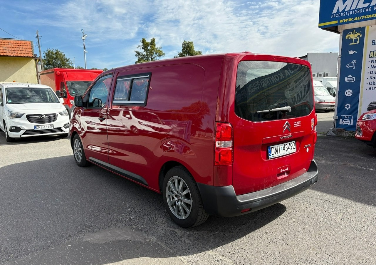 Citroen Jumpy II Jumpy 1.6HDI 115KM Klima A La Kamper 3 osobowy 2016 - Personenbil: bilde 4 Citroen Jumpy II Jumpy 1.6HDI 115KM Klima A La Kamper 3 osobowy 2016 - Personenbil: bilde 4