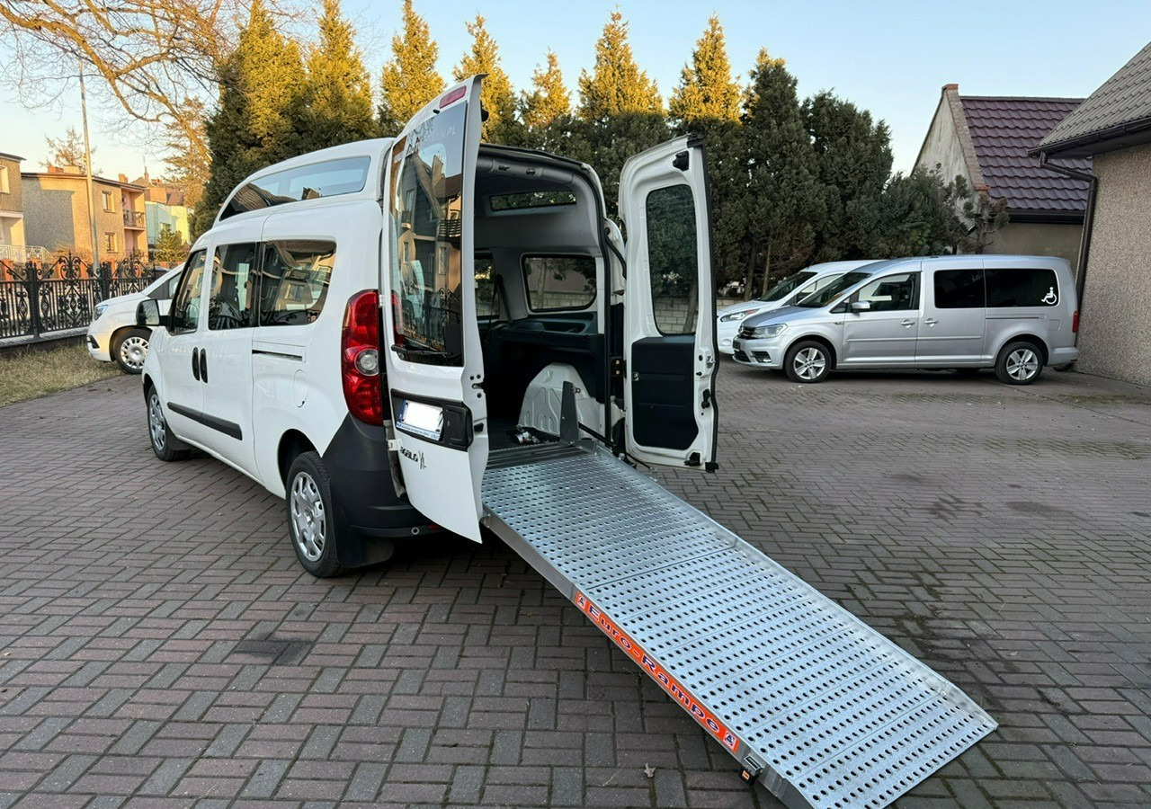 Fiat Doblo II Doblo 1.6-120KM dla Niepełnosprawnych RAMPA Inwalida Model 2020 - Personenbil: bilde 1 Fiat Doblo II Doblo 1.6-120KM dla Niepełnosprawnych RAMPA Inwalida Model 2020 - Personenbil: bilde 1