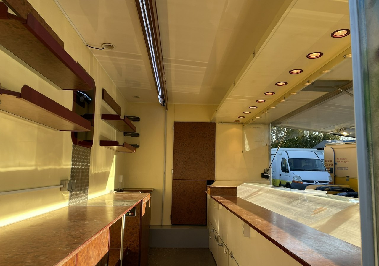 Fiat Ducato Autosklep Gastronomiczny food truck foodtruck sklep W-zas DMC3500 20 - Matbil: bilde 2 Fiat Ducato Autosklep Gastronomiczny food truck foodtruck sklep W-zas DMC3500 20 - Matbil: bilde 2