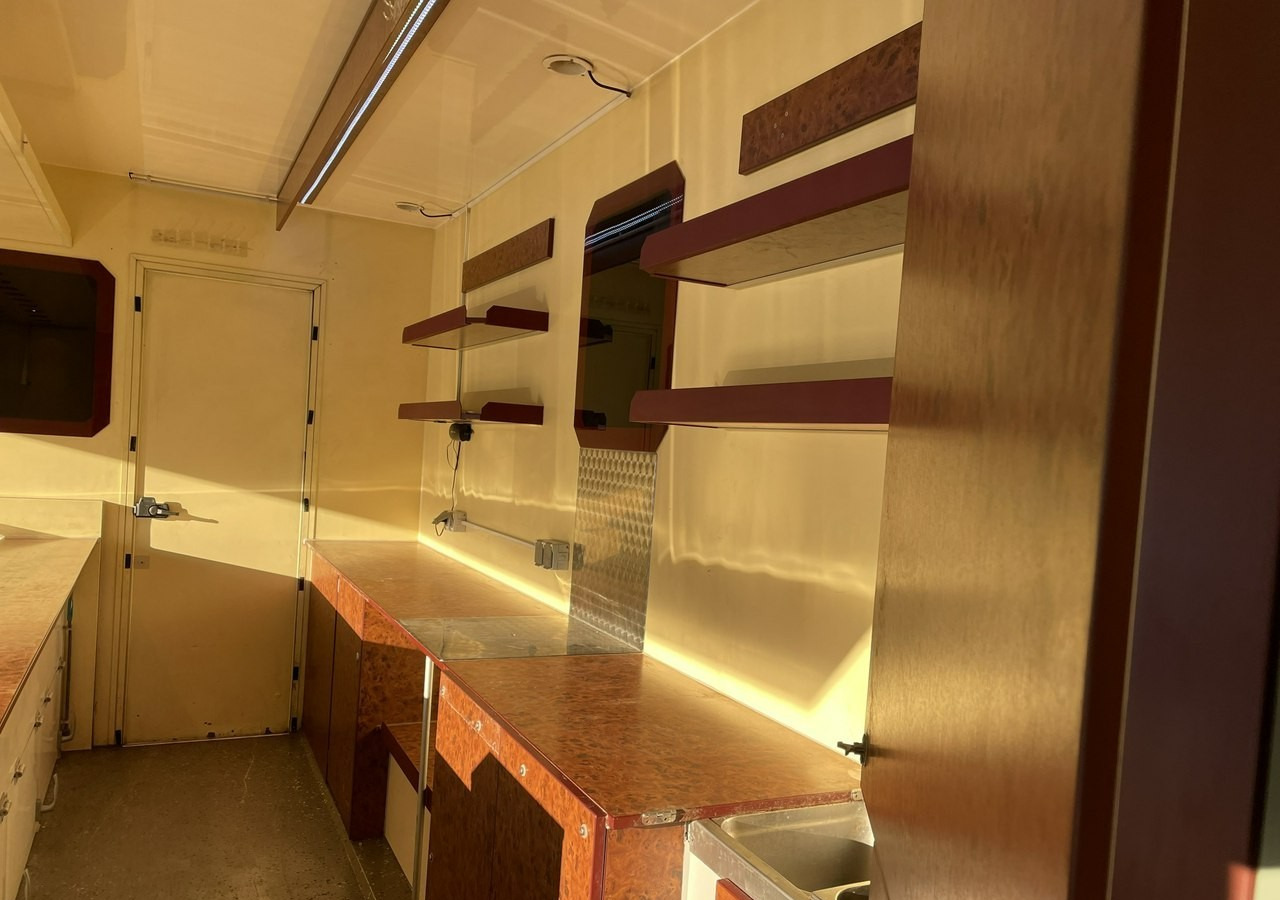 Leie  Fiat Ducato Autosklep Gastronomiczny food truck foodtruck sklep W-zas DMC3500 20 Fiat Ducato Autosklep Gastronomiczny food truck foodtruck sklep W-zas DMC3500 20: bilde 18