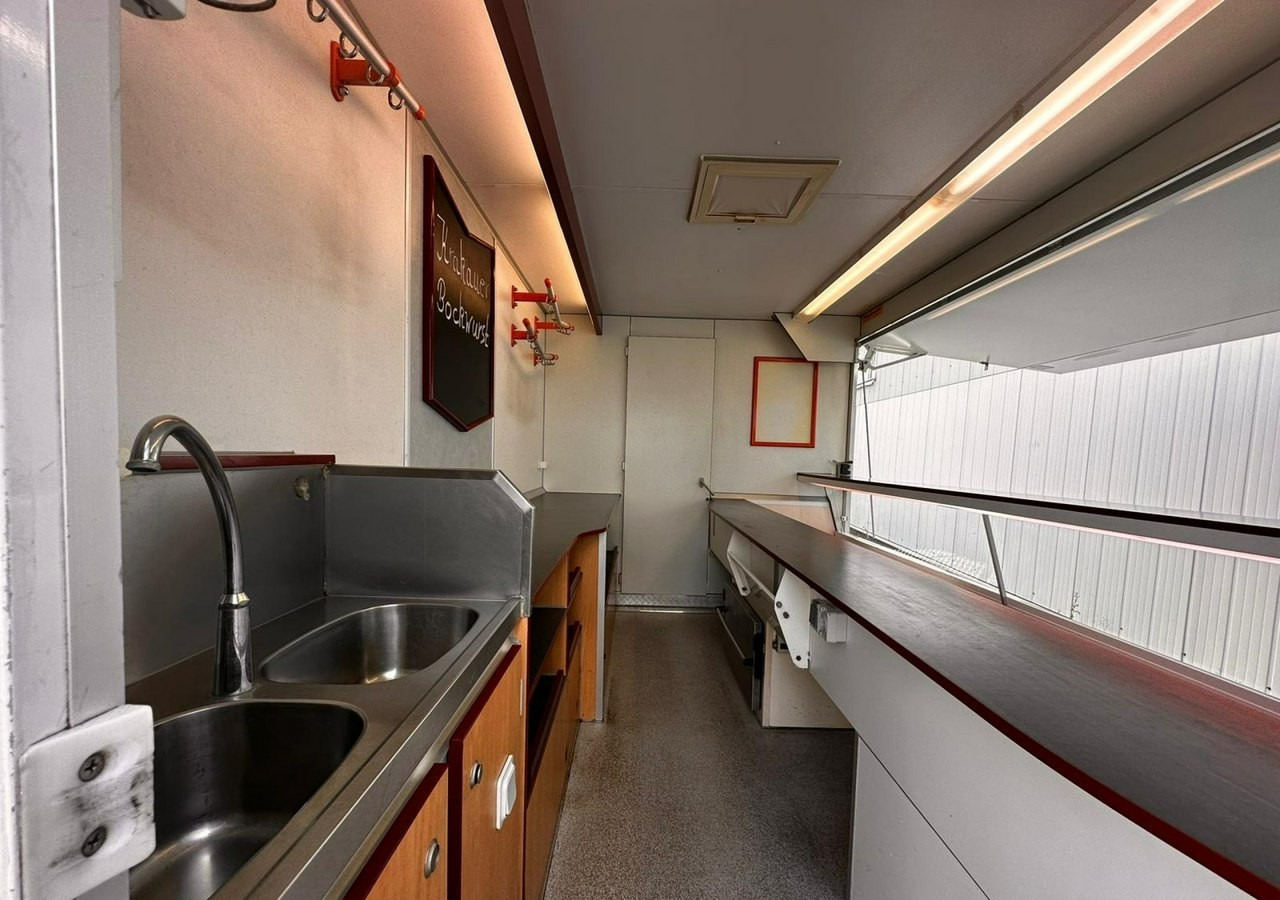 Fiat Ducato Autosklep Wędlin Gastronomiczny food truck foodtruck sklep Borco 200 - Matbil: bilde 3 Fiat Ducato Autosklep Wędlin Gastronomiczny food truck foodtruck sklep Borco 200 - Matbil: bilde 3