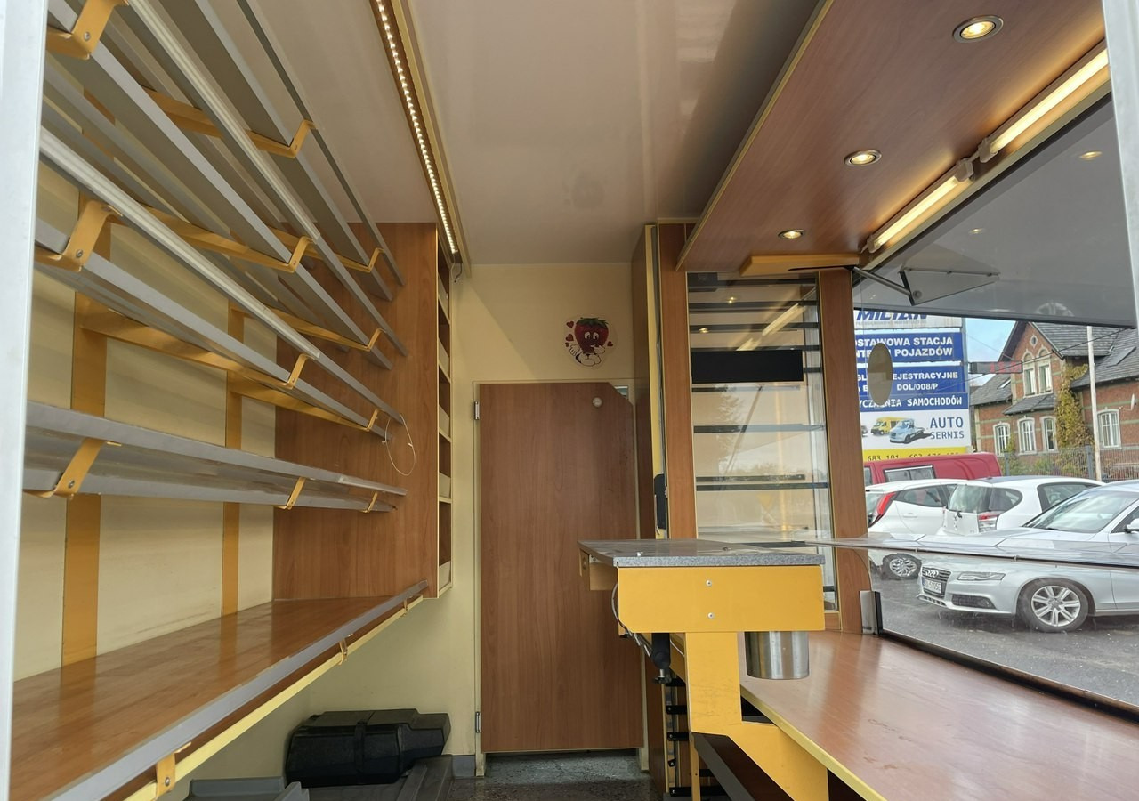 Fiat Ducato Autosklep pieczy Gastronomiczny Food Truck Foodtruck Sklep 78194km20 - Matbil: bilde 4 Fiat Ducato Autosklep pieczy Gastronomiczny Food Truck Foodtruck Sklep 78194km20 - Matbil: bilde 4