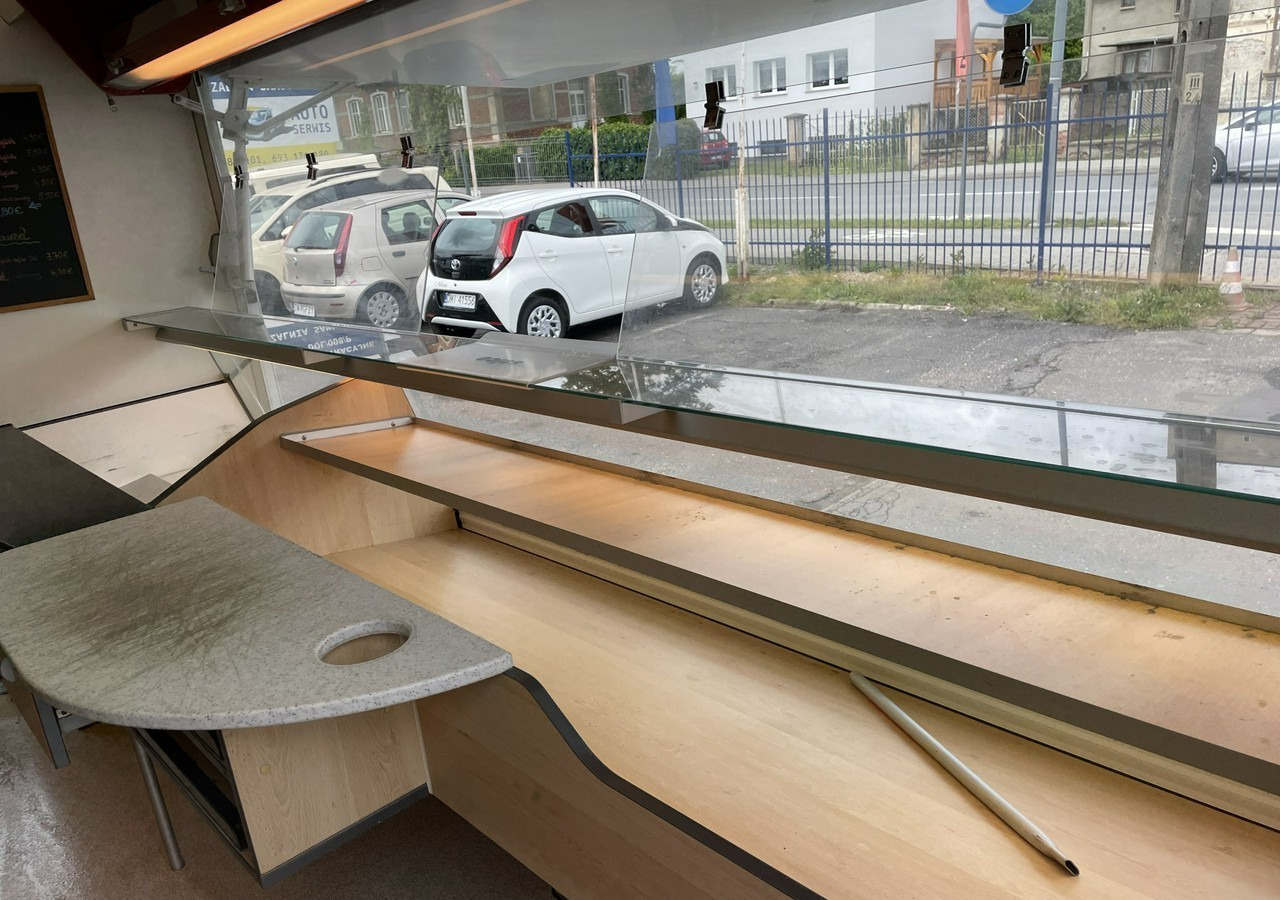 Fiat Ducato Autosklep pieczywa Gastronomiczny Food Truck Foodtruck sklep Borco - Matbil: bilde 5 Fiat Ducato Autosklep pieczywa Gastronomiczny Food Truck Foodtruck sklep Borco - Matbil: bilde 5