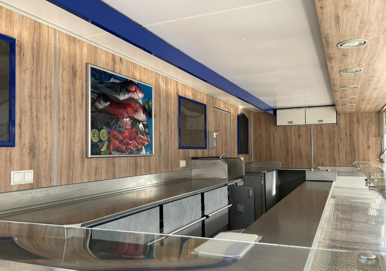 Fiat Ducato Autosklep wędlin Gastronomiczna food truck foodtruck sklep Borco 201 - Matbil: bilde 3 Fiat Ducato Autosklep wędlin Gastronomiczna food truck foodtruck sklep Borco 201 - Matbil: bilde 3