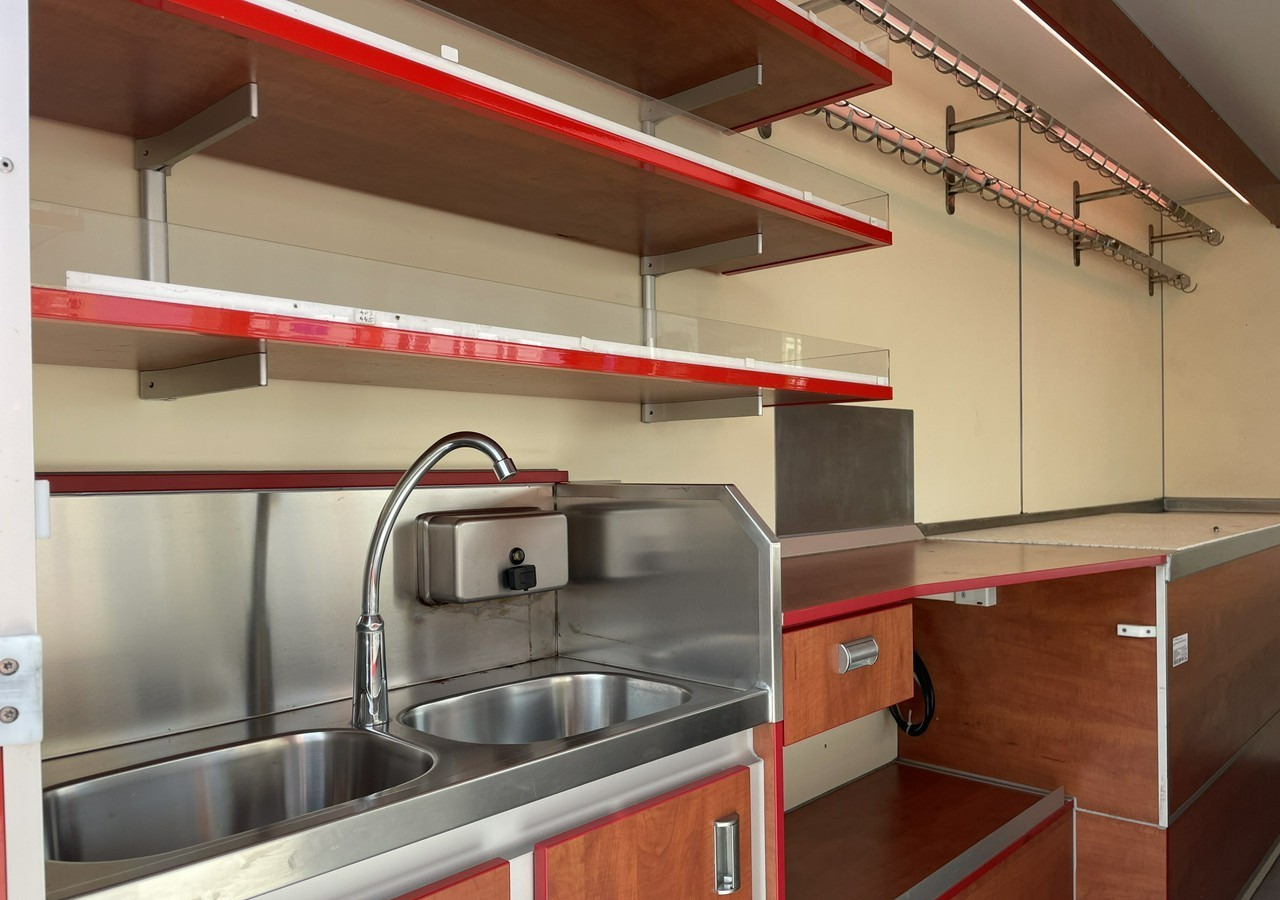 Fiat Ducato Autosklep wędlin Gastronomiczny Food Truck Foodtruck Sklep Borco 201 - Matbil: bilde 4 Fiat Ducato Autosklep wędlin Gastronomiczny Food Truck Foodtruck Sklep Borco 201 - Matbil: bilde 4