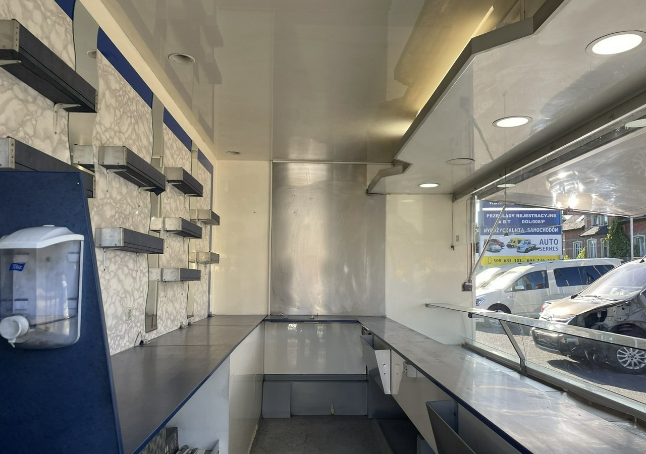 Fiat Ducato Autosklep wędlin Ryb Gastronomiczny Food Truck Foodtruck Sklep 2006 - Matbil: bilde 4 Fiat Ducato Autosklep wędlin Ryb Gastronomiczny Food Truck Foodtruck Sklep 2006 - Matbil: bilde 4