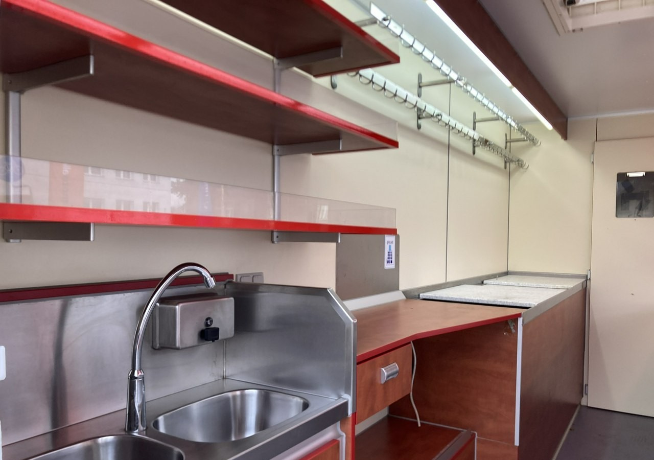 Fiat Ducato Autosklep wędliny Gastronomiczny Food Truck Foodtruck sklep Borco 20 - Matbil: bilde 4 Fiat Ducato Autosklep wędliny Gastronomiczny Food Truck Foodtruck sklep Borco 20 - Matbil: bilde 4