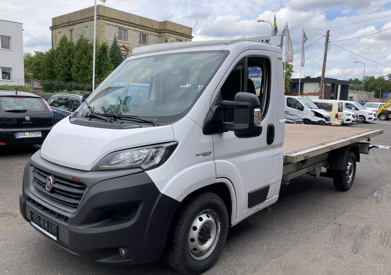 Fiat Ducato FIAT Ducato Max 2,3-180KM Skrzynia Rama Klima Navi 2021 - Varebil med plan: bilde 1 Fiat Ducato FIAT Ducato Max 2,3-180KM Skrzynia Rama Klima Navi 2021 - Varebil med plan: bilde 1