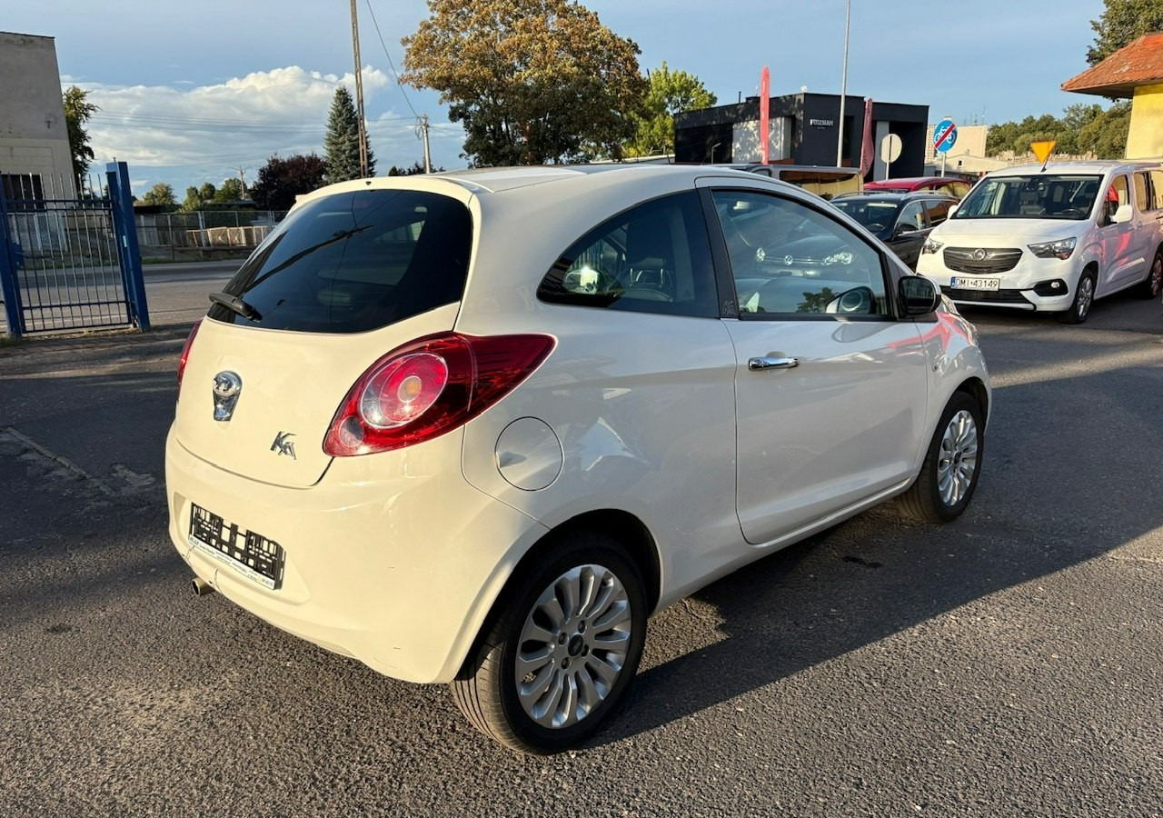 Ford KA II Ford KA 1.2 Champions Edition Klima Panorama 2012 - Hatchback: bilde 4 Ford KA II Ford KA 1.2 Champions Edition Klima Panorama 2012 - Hatchback: bilde 4