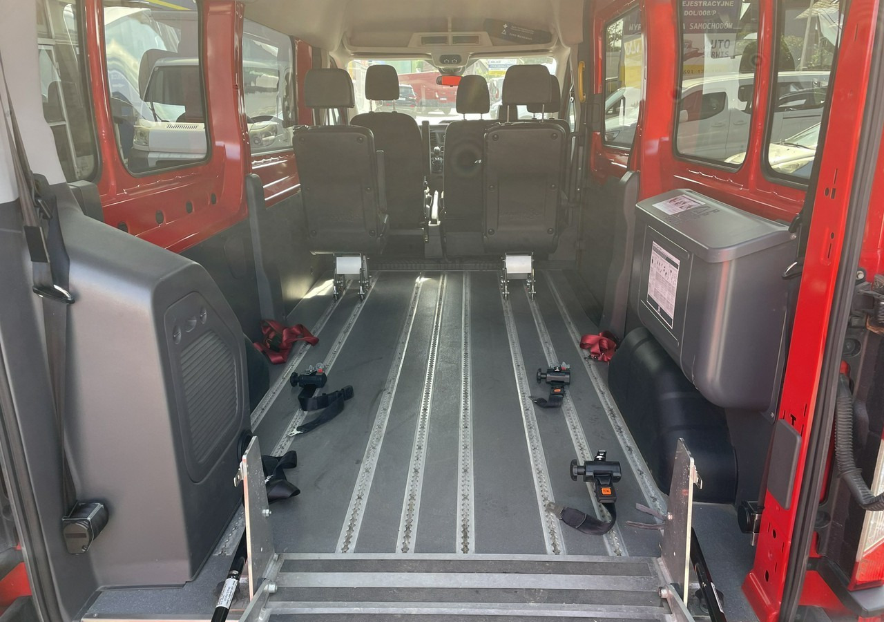 Ford Transit VIII Transit przewozu Niepełnosprawnych 2 wózki inwalida rampa 2021 PFRON - Personenbil: bilde 3 Ford Transit VIII Transit przewozu Niepełnosprawnych 2 wózki inwalida rampa 2021 PFRON - Personenbil: bilde 3