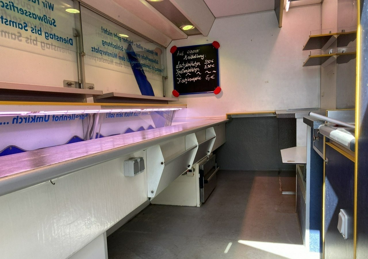 Salgsvogn Inna Inny Autosklep wędlin Gastronomiczna food truck foodtruck sklep Klima199: bilde 16 Salgsvogn Inna Inny Autosklep wędlin Gastronomiczna food truck foodtruck sklep Klima199: bilde 16